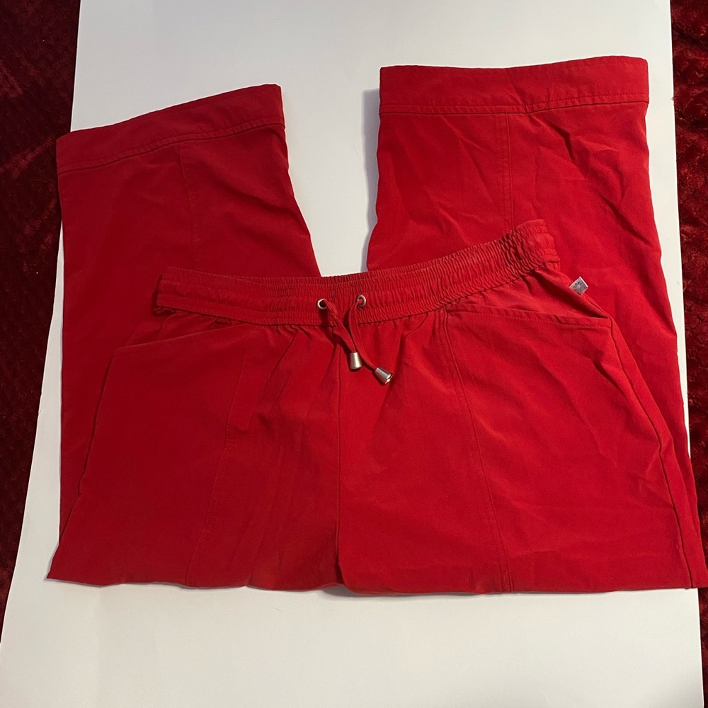 Z energy by Chicos woman’s size 1 Sporty Capri